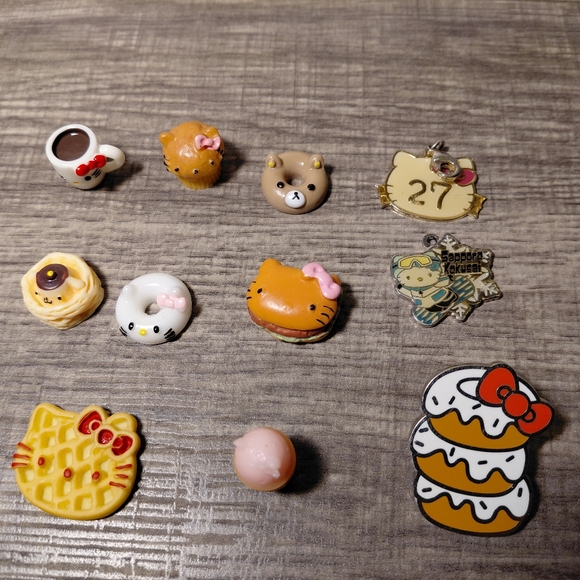 Hello Kitty Collection Lot - Picture 4 of 10